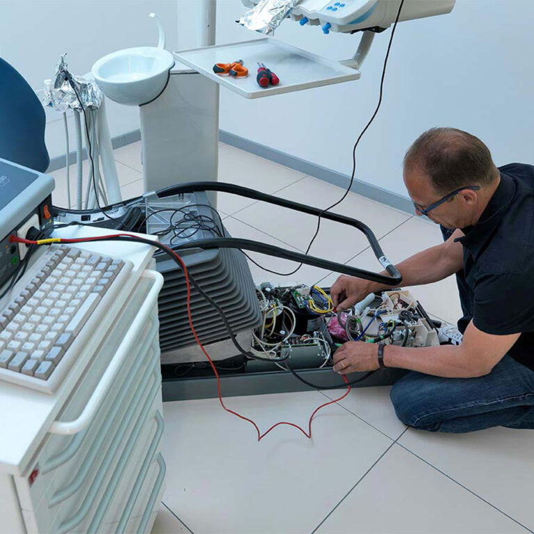 Assitec Italia | assitec assistenza tecnica odontoiatrica verifiche elettriche parco medicale sotto controllo